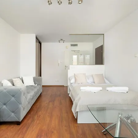 アパート Fredry By Solarento *